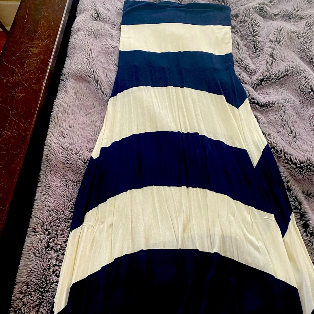 Navy and white strapless dress
